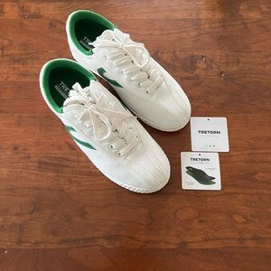 Tretorn Nylite plus Canvas tennis shoes